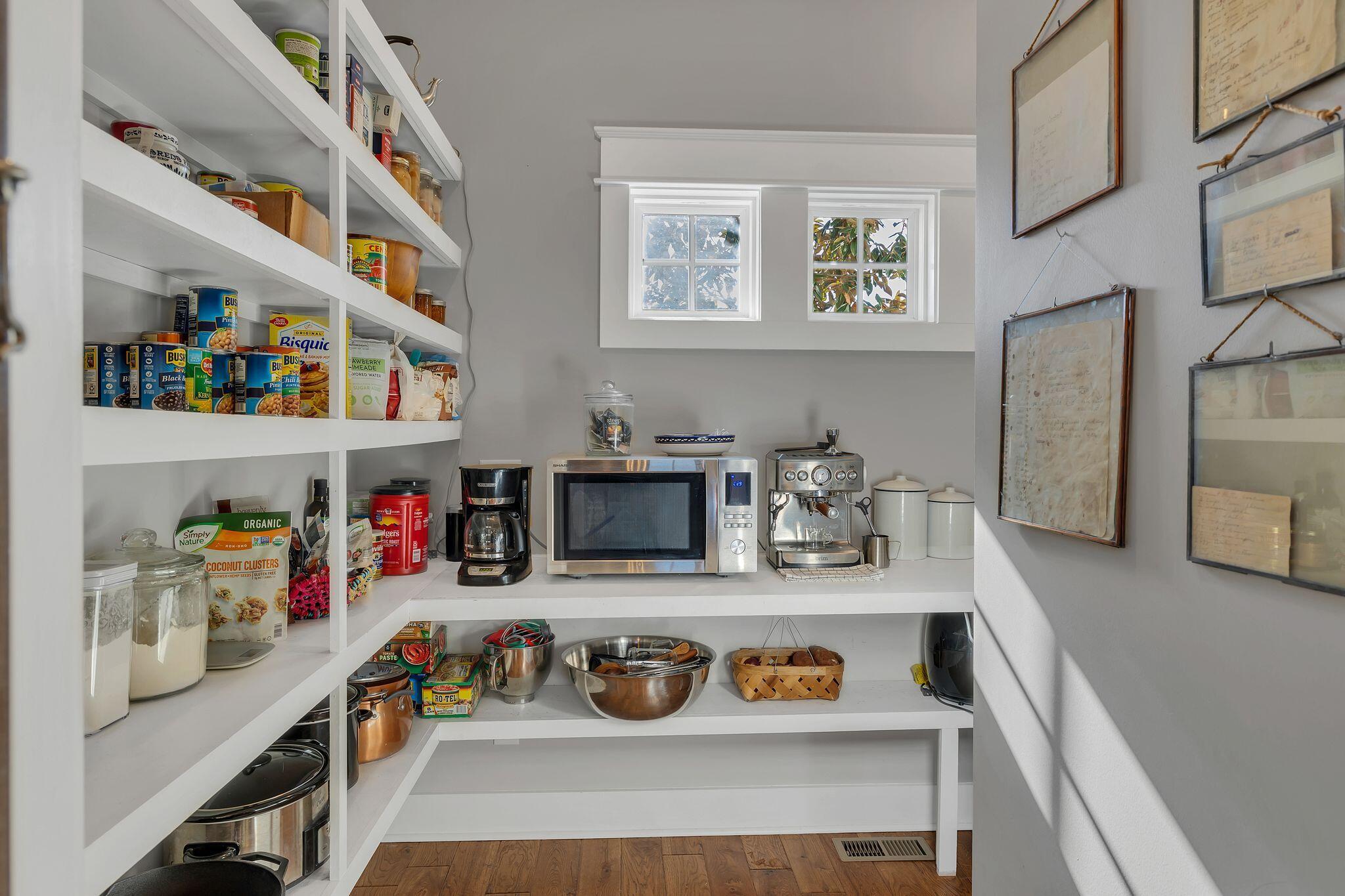 9142 Link Road Christiana, TN 37037 - Photo 29 of 58 Pantry