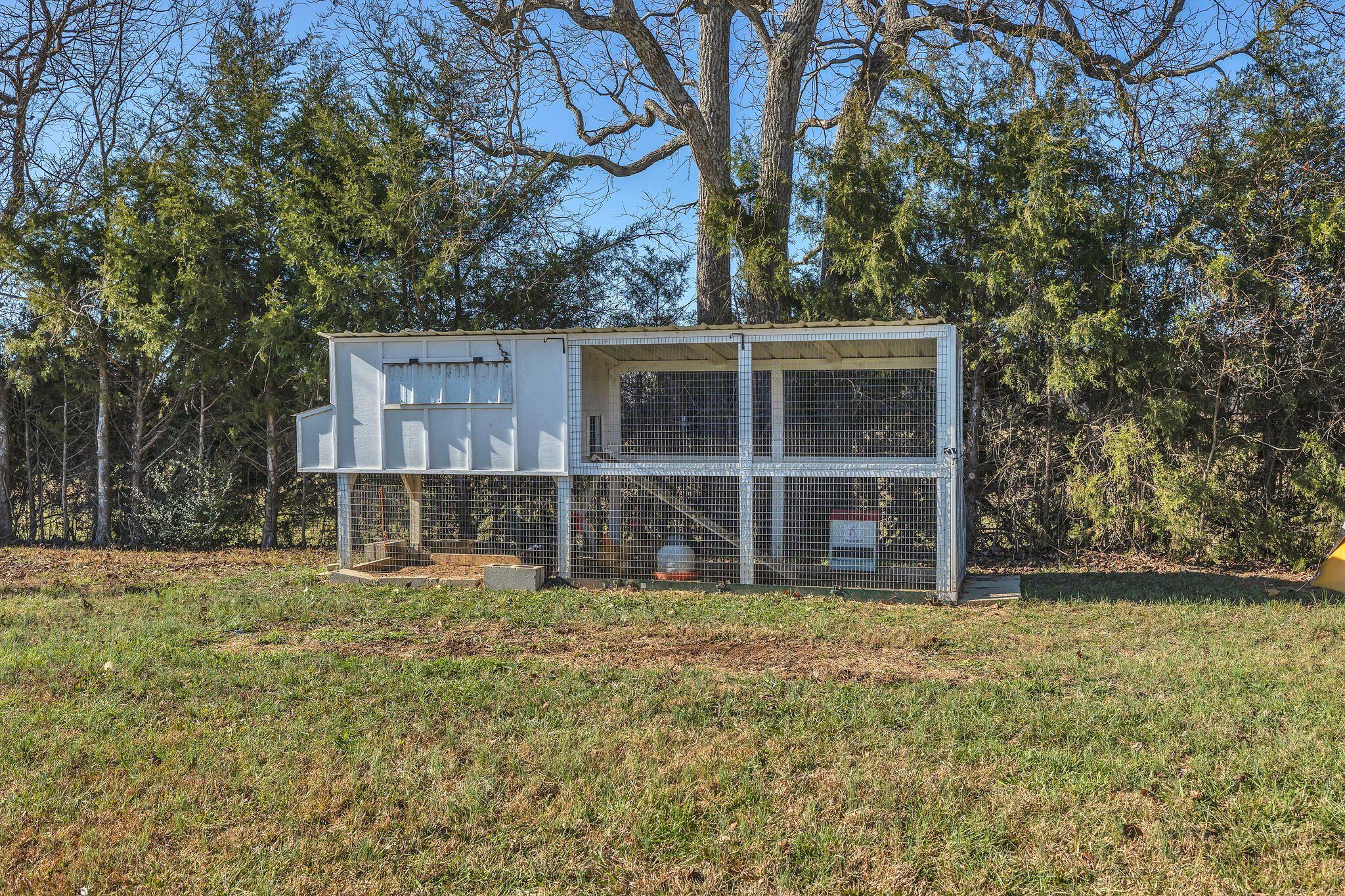 9142 Link Road Christiana, TN 37037 - Photo 54 of 58 Coop