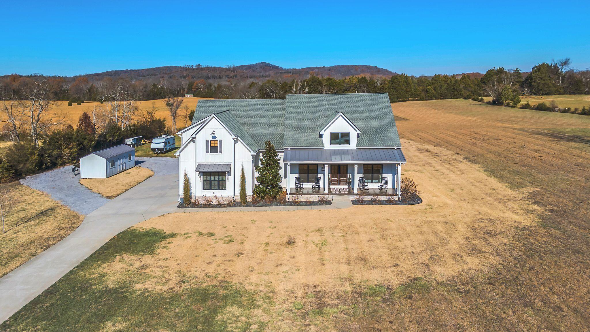 9142 Link Road Christiana, TN 37037 - Photo 7 of 58 Front Exterior