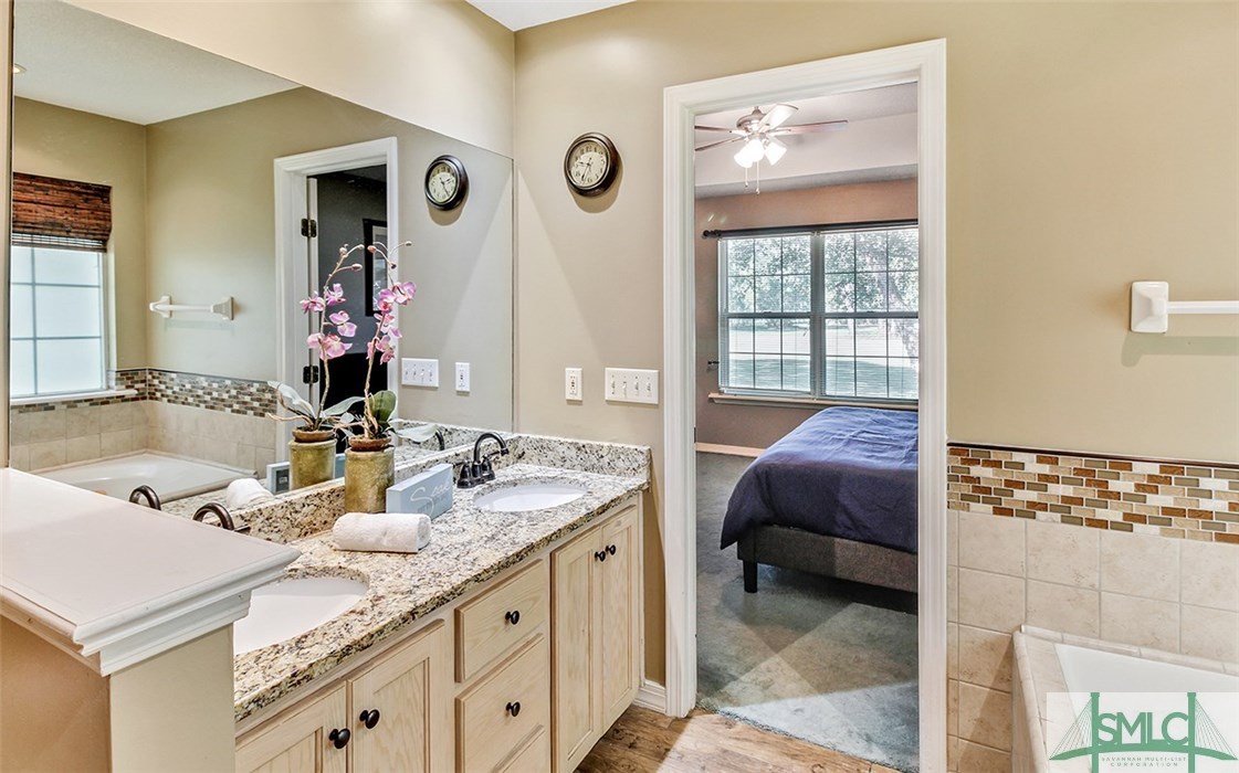 826 Roebling Road Bloomingdale, GA 31302 - Photo 14 of 30 Gallery Image 14
