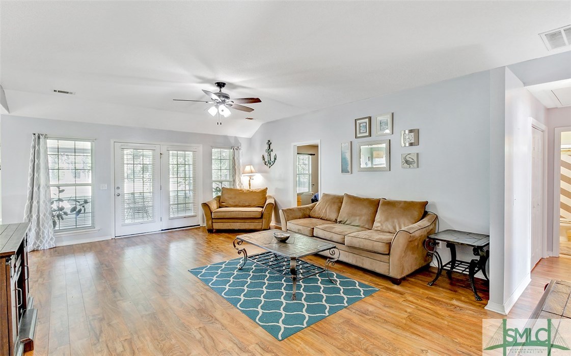 826 Roebling Road Bloomingdale, GA 31302 - Photo 3 of 30 Gallery Image 3
