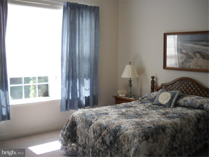 1514 Springfield Court Jamison, PA 18929 - Photo 6 of 15 Master Bedroom