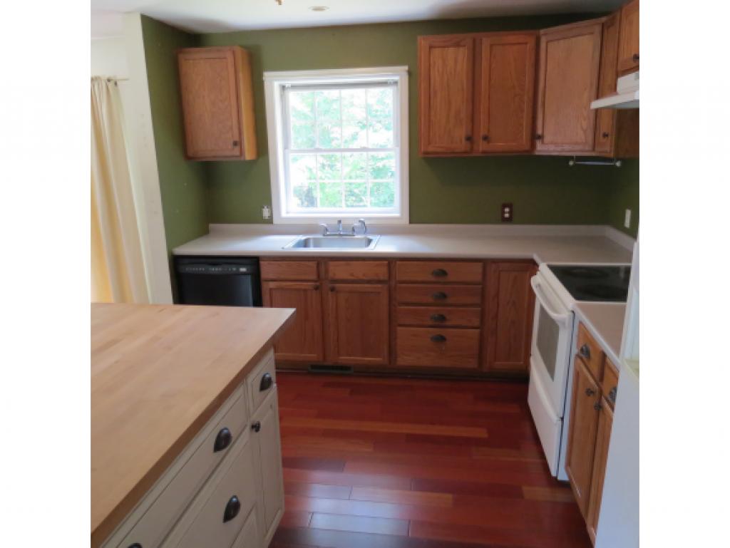 2 McCusker Lane Raymond, NH 03077 - Photo 19 of 33 Gallery Image 19