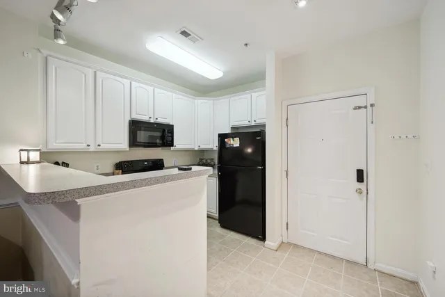 $189,900 | 2801 Forest Run Drive, Unit 1303, District Heights, MD 20747