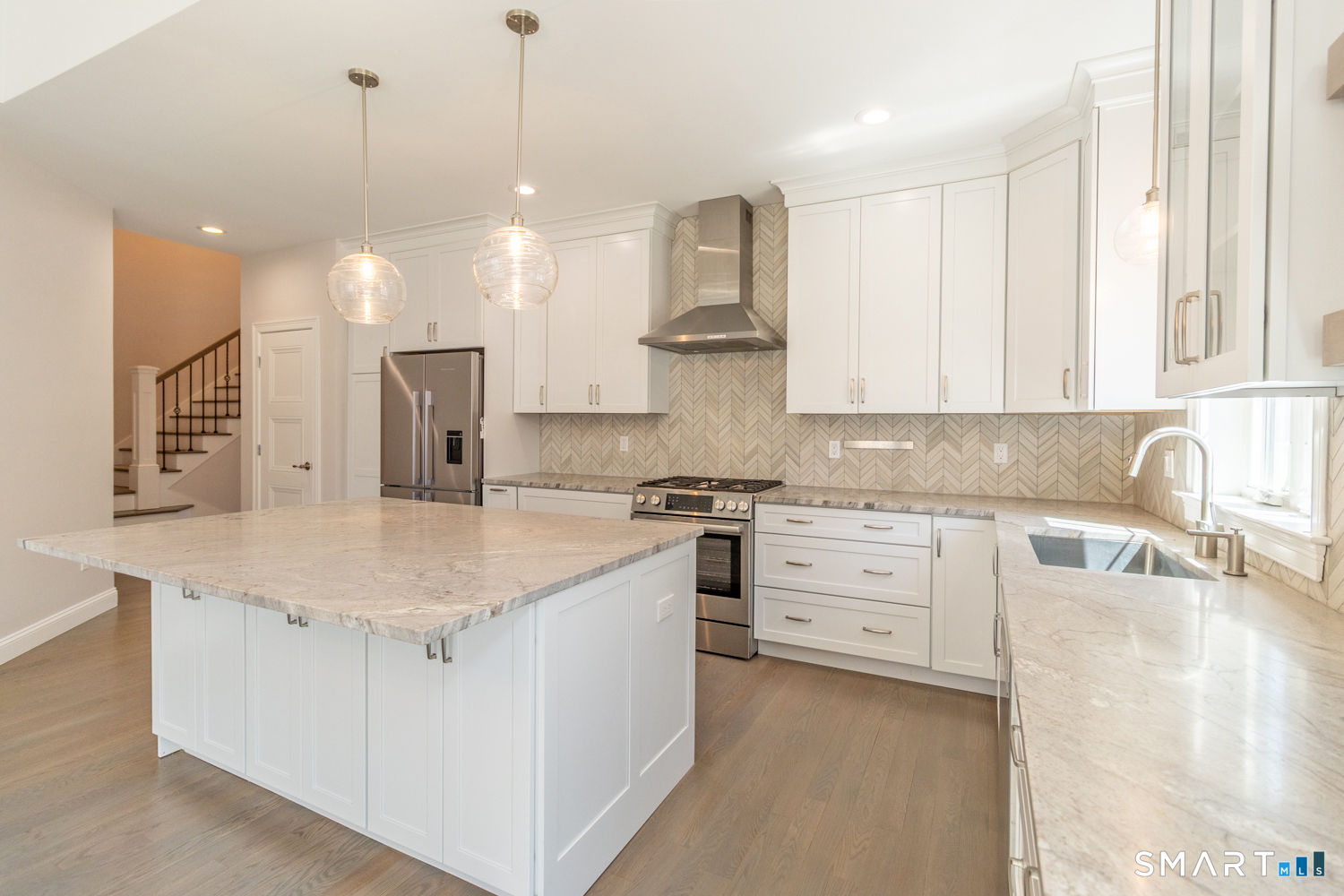 201 Edgewater Circle, Unit B East Hampton, CT 06424 - Photo 3 of 34