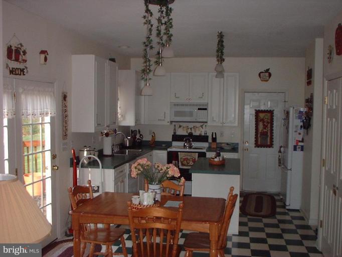 15314 Liberty Road Mount Airy, MD 21771 - Photo 3 of 9 Kitchen