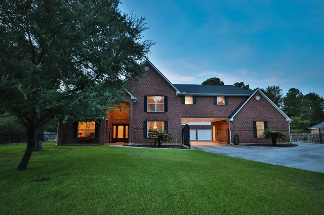 $1,099,000 | 28433 Wild Oaks, Magnolia, TX 77355