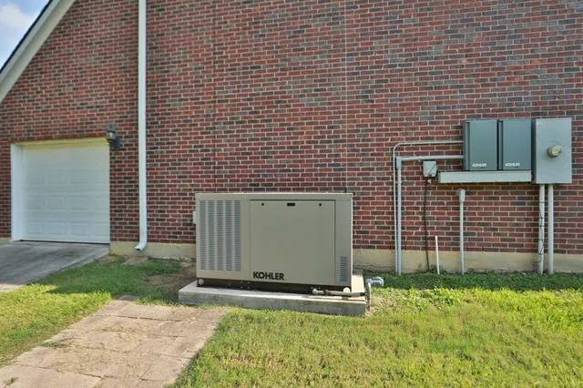 $1,099,000 | 28433 Wild Oaks, Magnolia, TX 77355