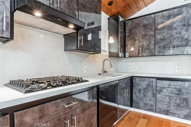 $3,400 | 4708 Orion Avenue, Sherman Oaks, CA 91403