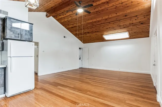 $3,400 | 4708 Orion Avenue, Sherman Oaks, CA 91403