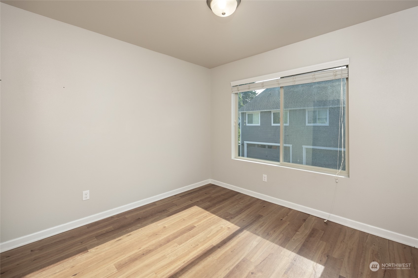 1544 Craig Road Southeast Olympia, WA 98501 - Photo 24 of 31 an empty room with a window