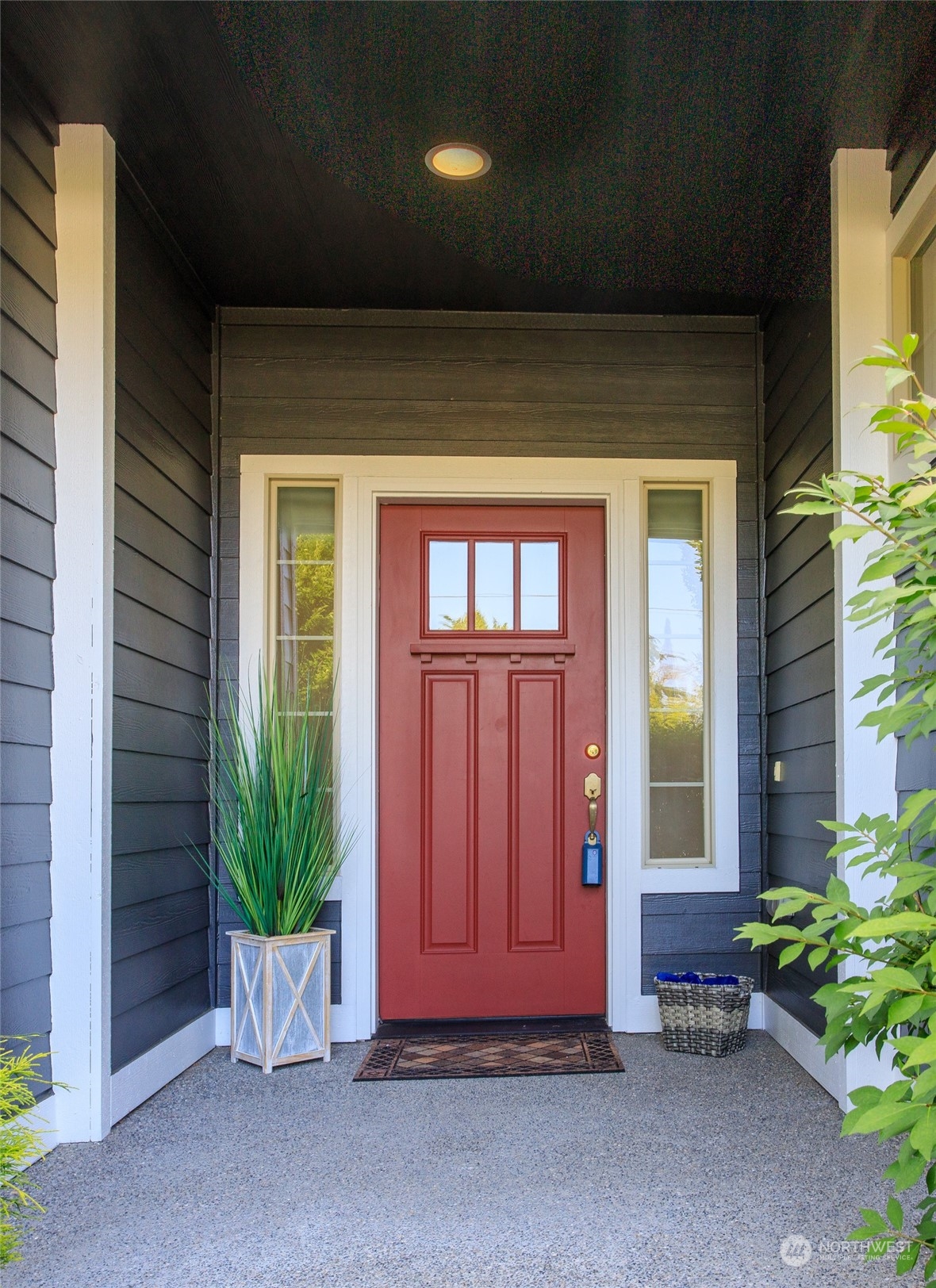 1544 Craig Road Southeast Olympia, WA 98501 - Photo 4 of 31 a view of entrance with a house