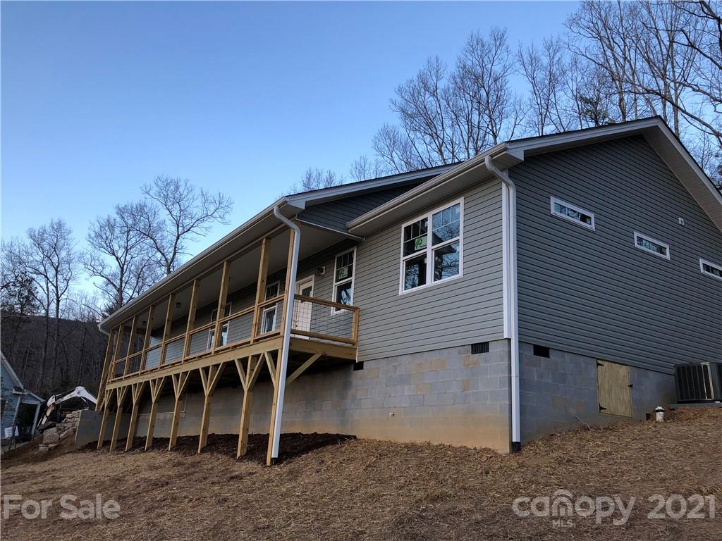 203 Whitaker Road Fairview, NC 28730 - Photo 1 of 13 Gallery Image 1