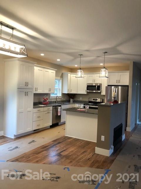 203 Whitaker Road Fairview, NC 28730 - Photo 5 of 13 Gallery Image 5