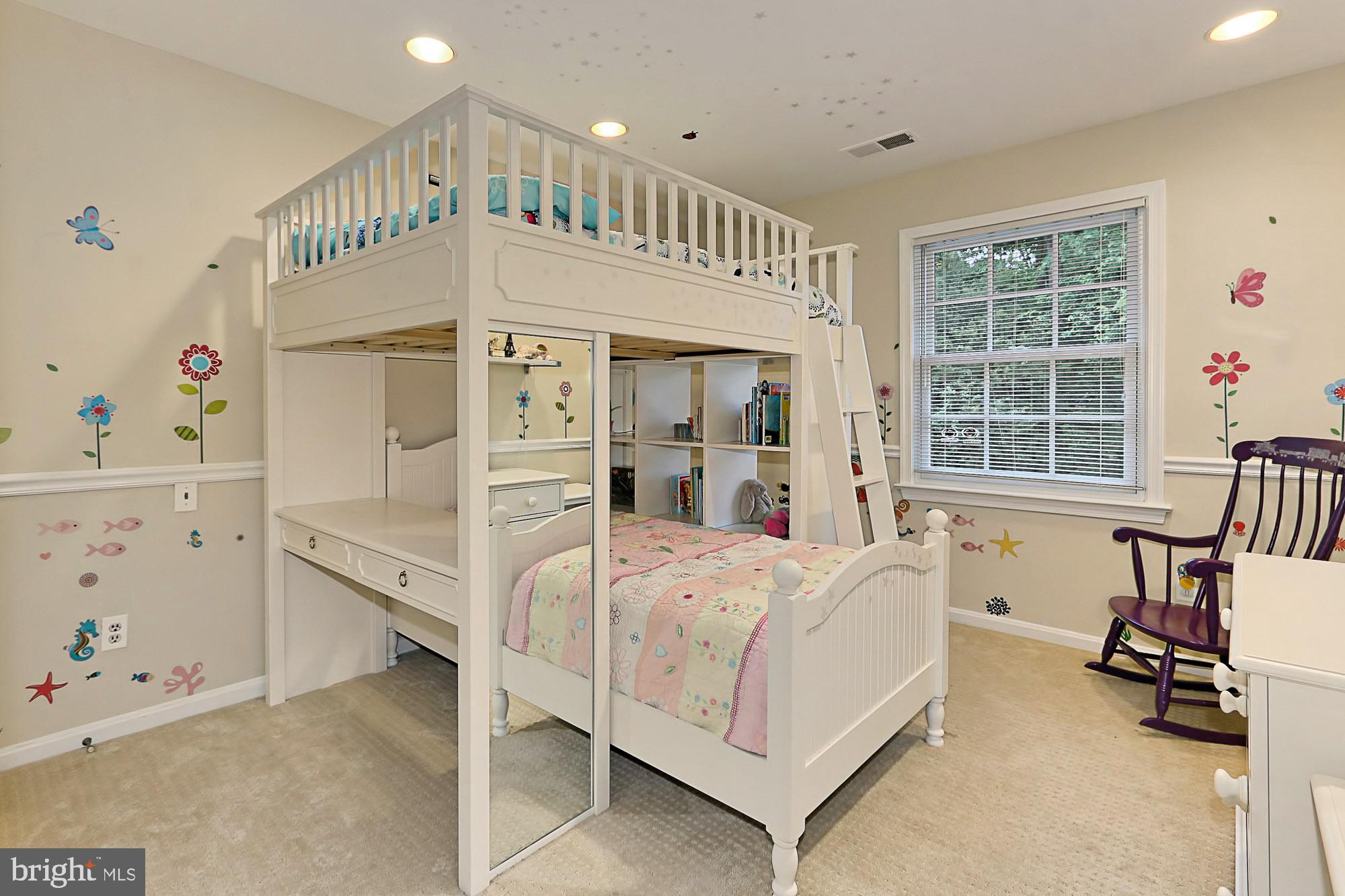 7903 Foxhound Road McLean, VA 22102 - Photo 38 of 61 Bedroom