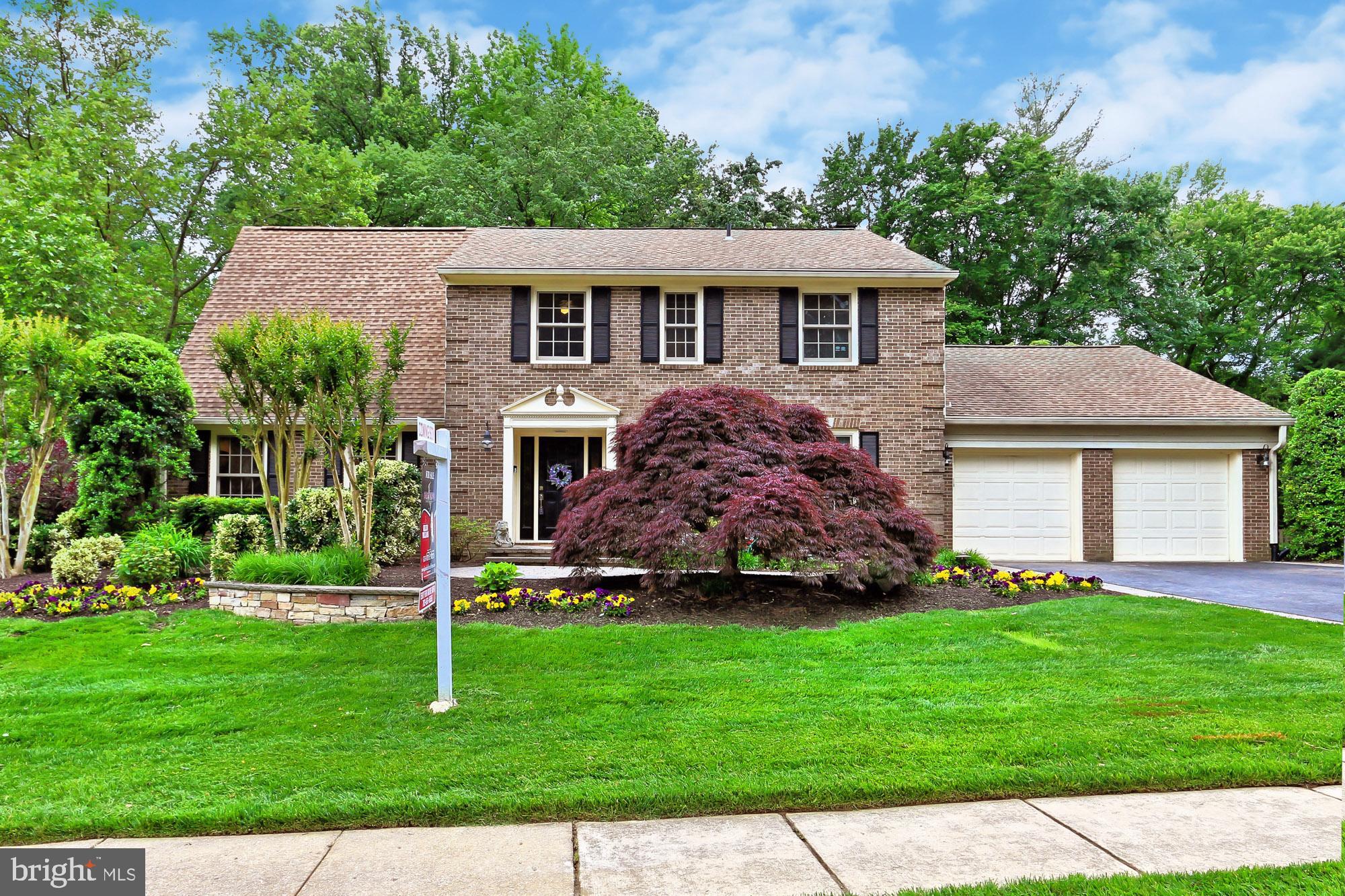 7903 Foxhound Road McLean, VA 22102 - Photo 5 of 61 Front Exterior