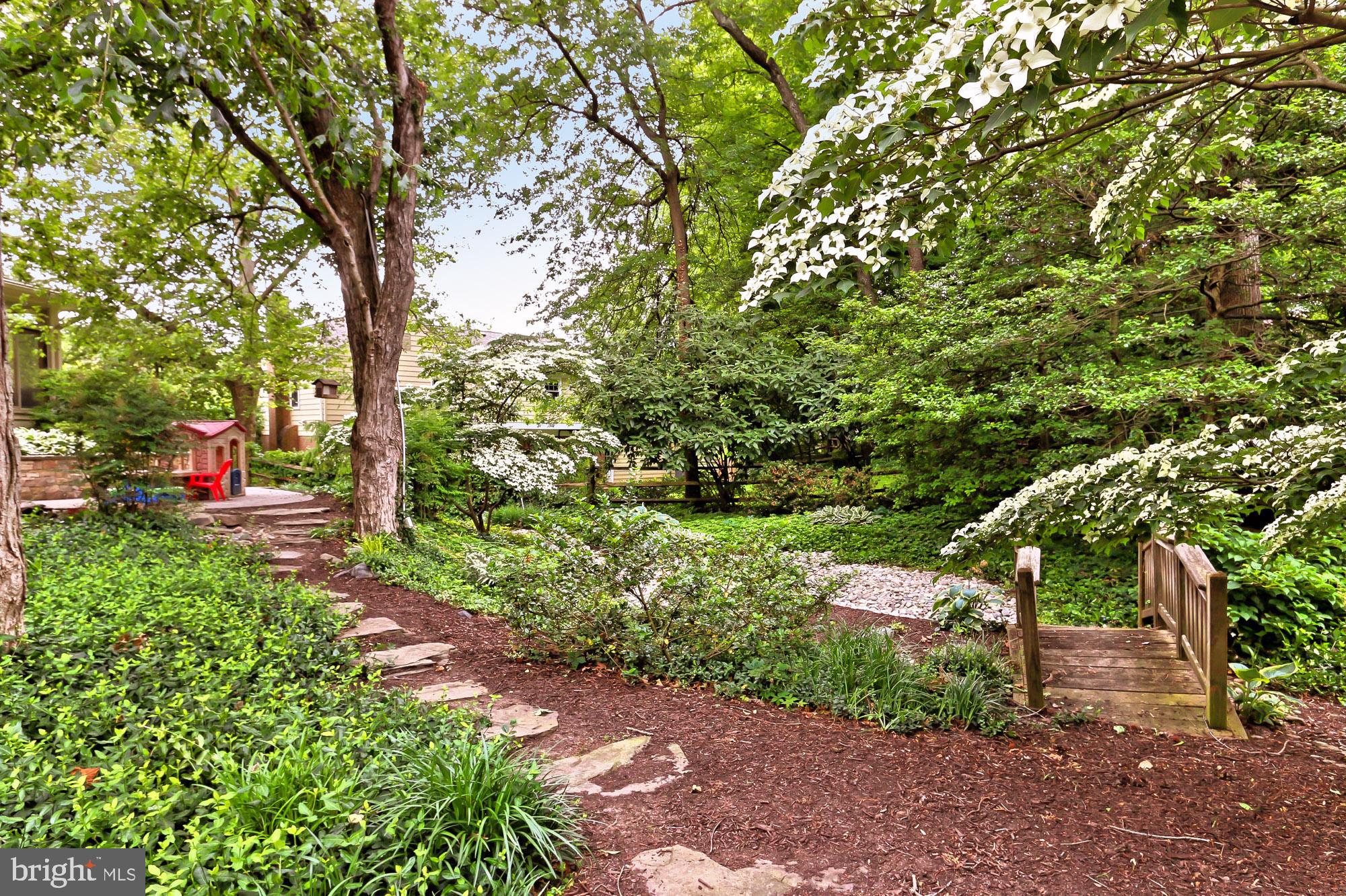 7903 Foxhound Road McLean, VA 22102 - Photo 55 of 61 Yard