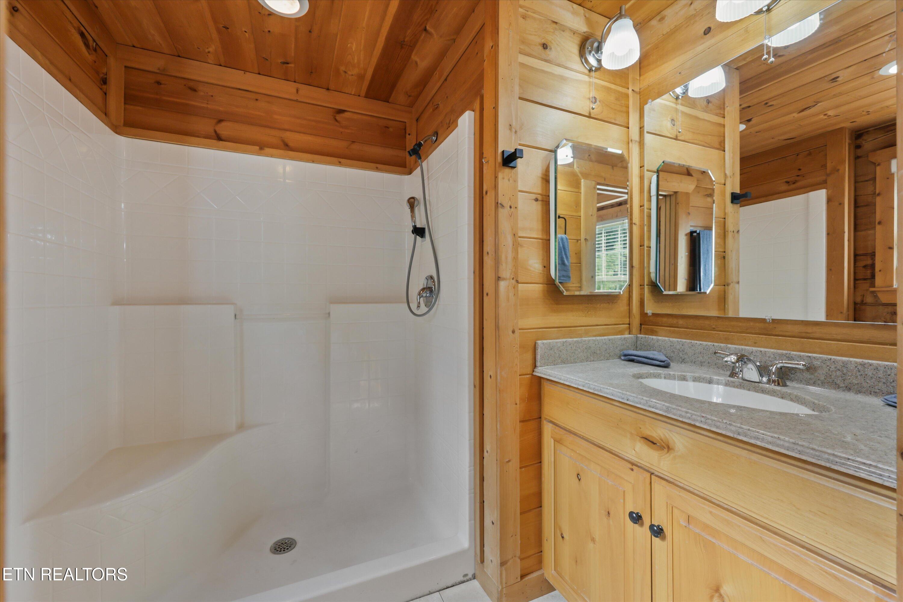1750 Hiwassee Road Sweetwater, TN 37874 - Photo 43 of 60 44-1750 Hiwassee Rd22
