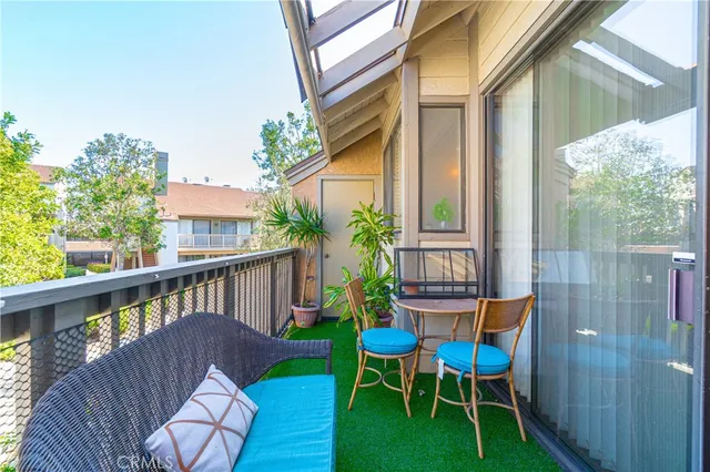 $589,900 | 10591 Lakeside Drive South, Unit 198, Garden Grove, CA 92840