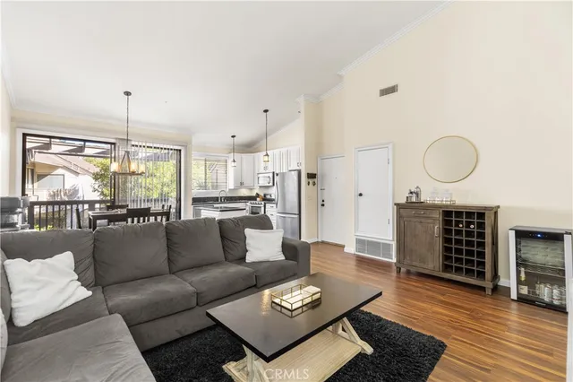 $589,900 | 10591 Lakeside Drive South, Unit 198, Garden Grove, CA 92840