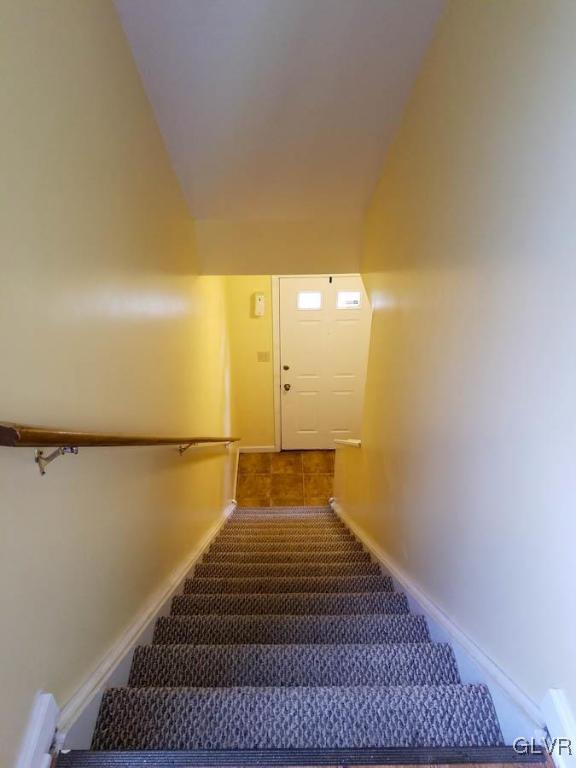1302 Stanford Road Bethlehem, PA 18018 - Photo 15 of 20 Gallery Image 15