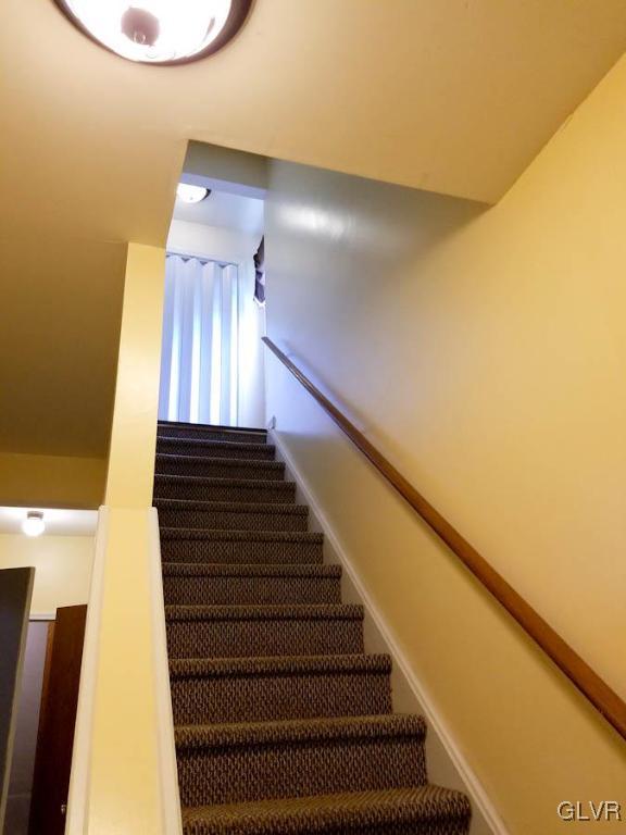 1302 Stanford Road Bethlehem, PA 18018 - Photo 3 of 20 Gallery Image 3