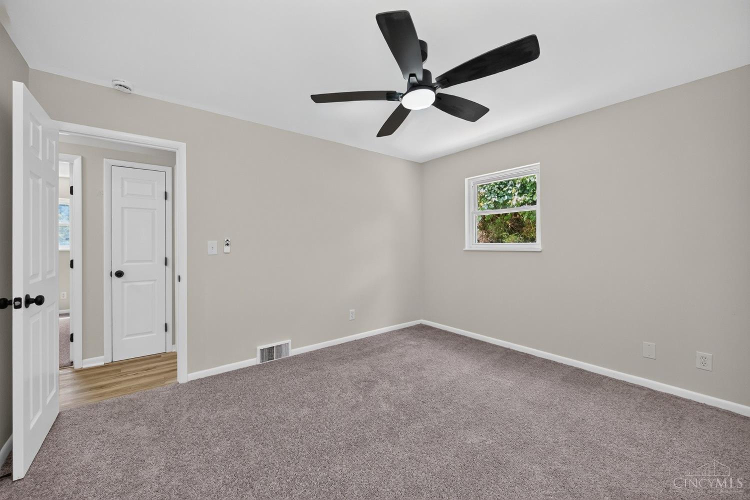 4074 East Kemper Road Sharonville, OH 45241 - Photo 24 of 51