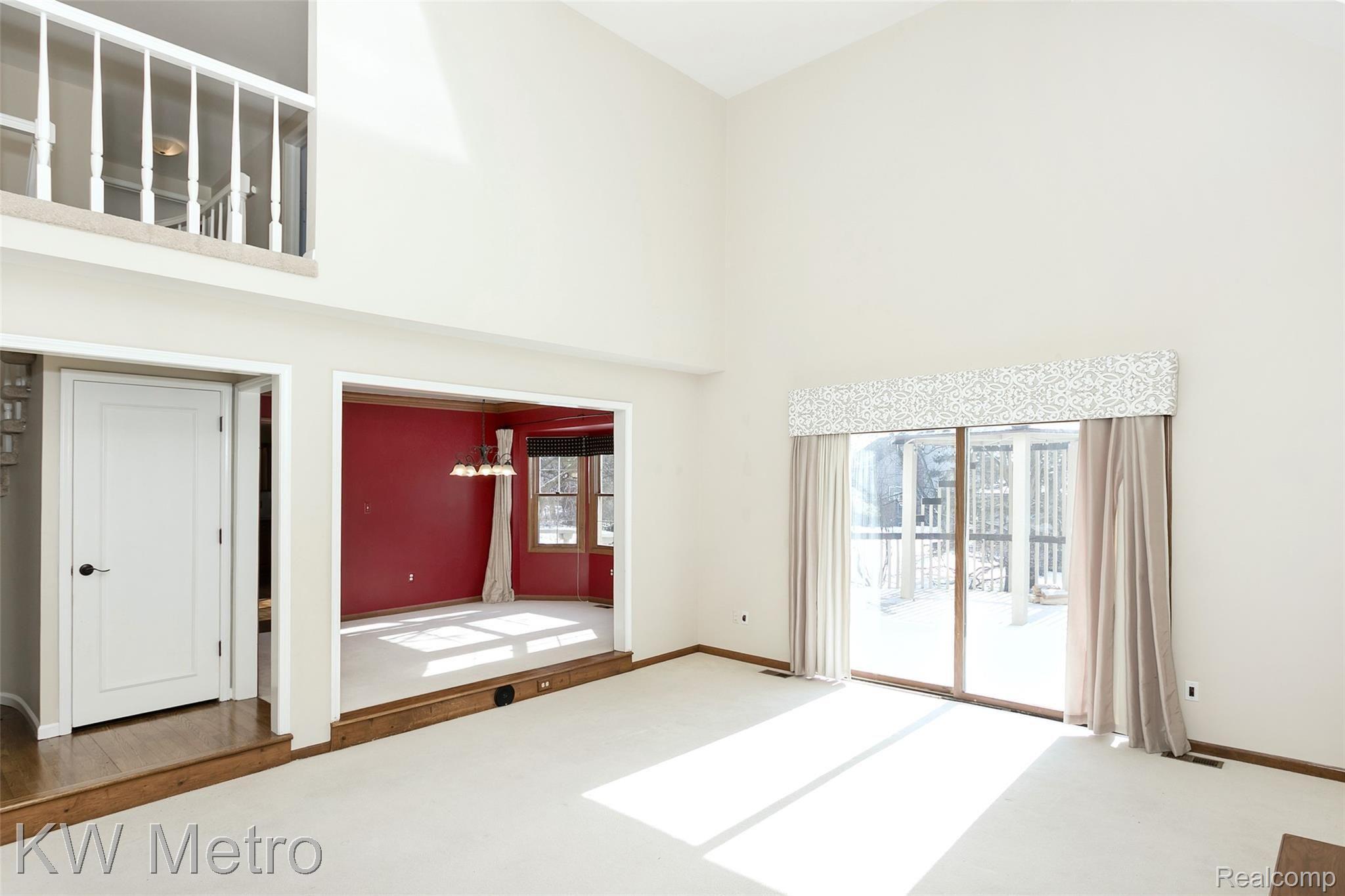 42309 Waterfall Road Northville, MI 48168 - Photo 5 of 58 Great Room w/ Balcony