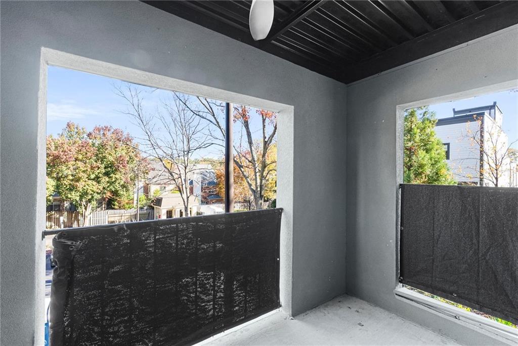 2657 Lenox Road Northeast, Unit L 163 Atlanta, GA 30324 - Photo 20 of 34 a view of a balcony