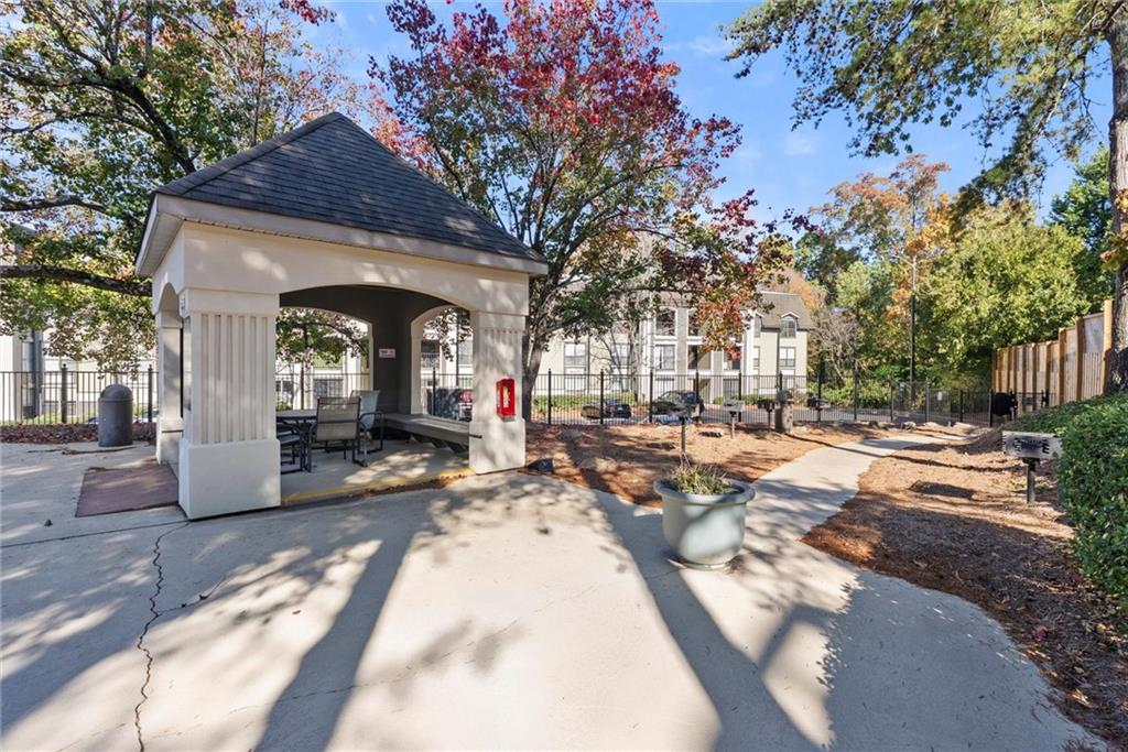 2657 Lenox Road Northeast, Unit L 163 Atlanta, GA 30324 - Photo 29 of 34