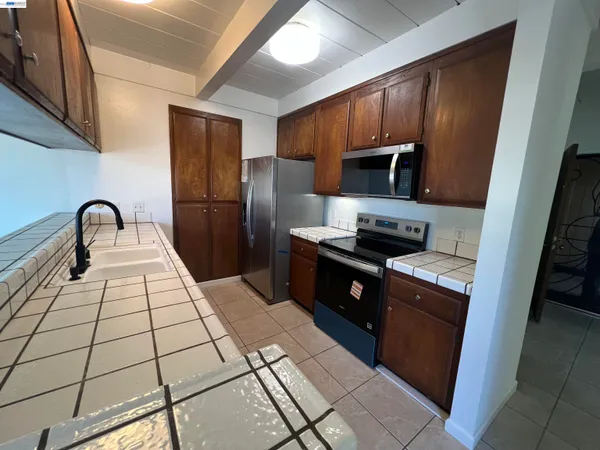 $579,000 | 39139 Argonaut Way, Unit 202, Fremont, CA 94538