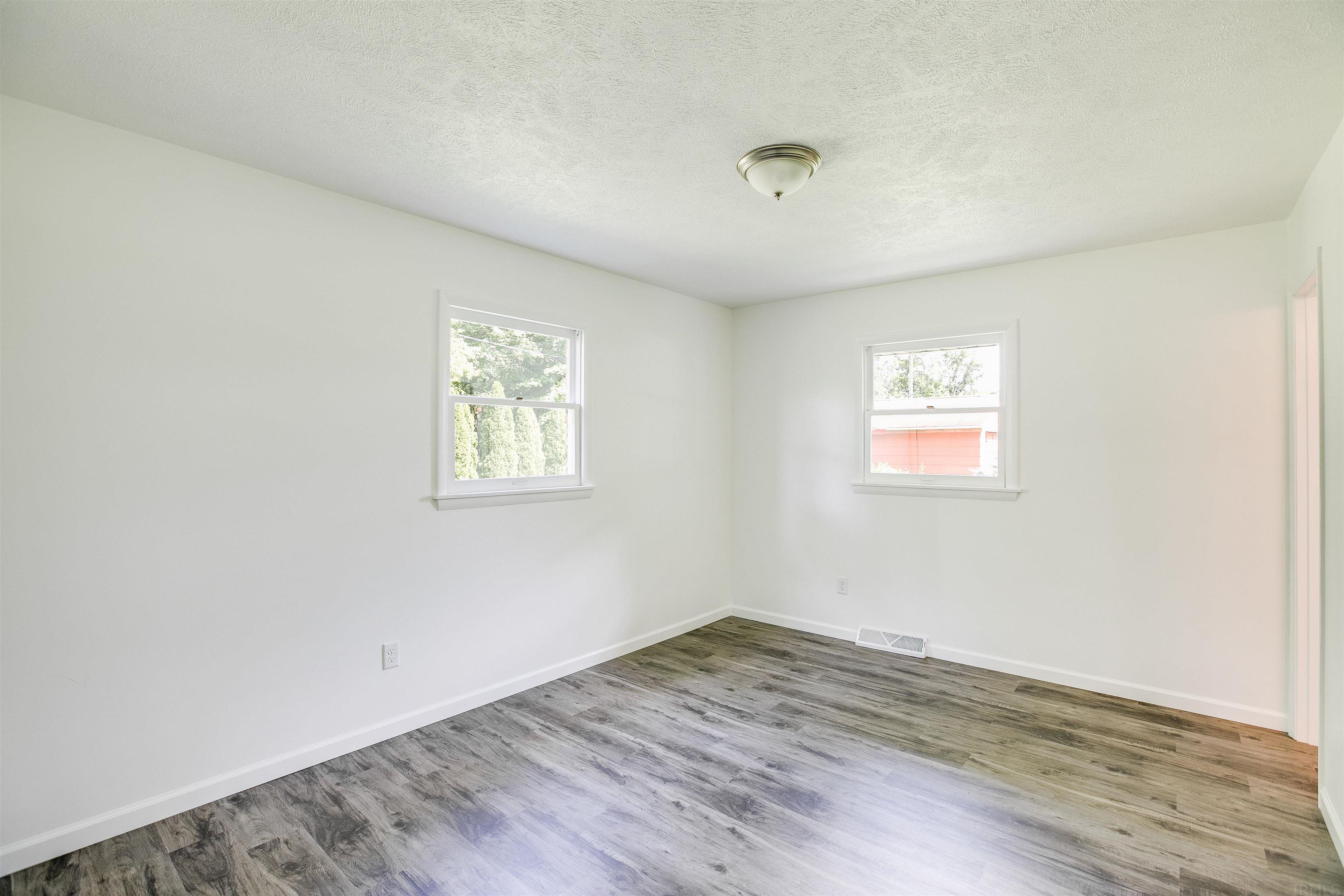 12670 Anderson Road Granger, IN 46530 - Photo 16 of 33