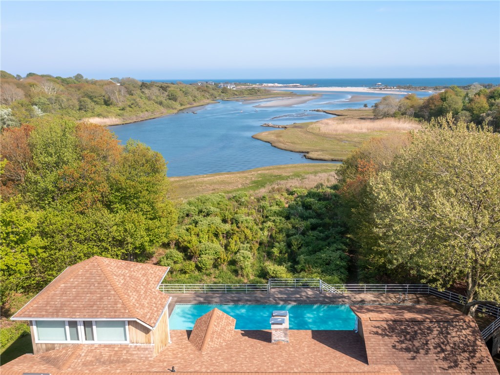 275 Boston Neck Road Narragansett, RI 02882 - Photo 4 of 46