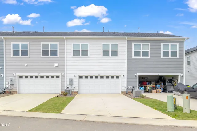 $389,800 | 283 Wendover Parkway, Pittsboro, NC 27312