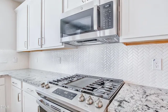 $389,800 | 283 Wendover Parkway, Pittsboro, NC 27312