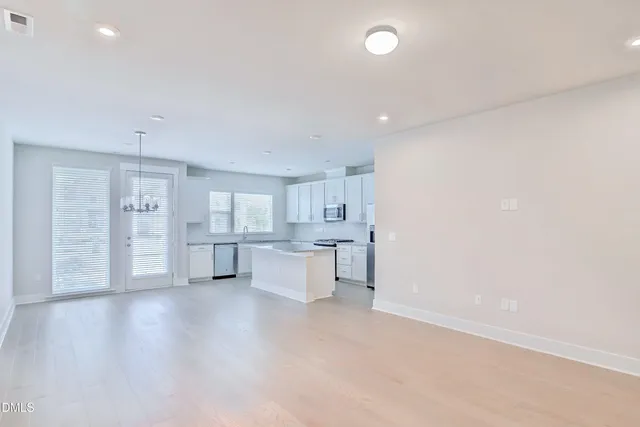 $389,800 | 283 Wendover Parkway, Pittsboro, NC 27312