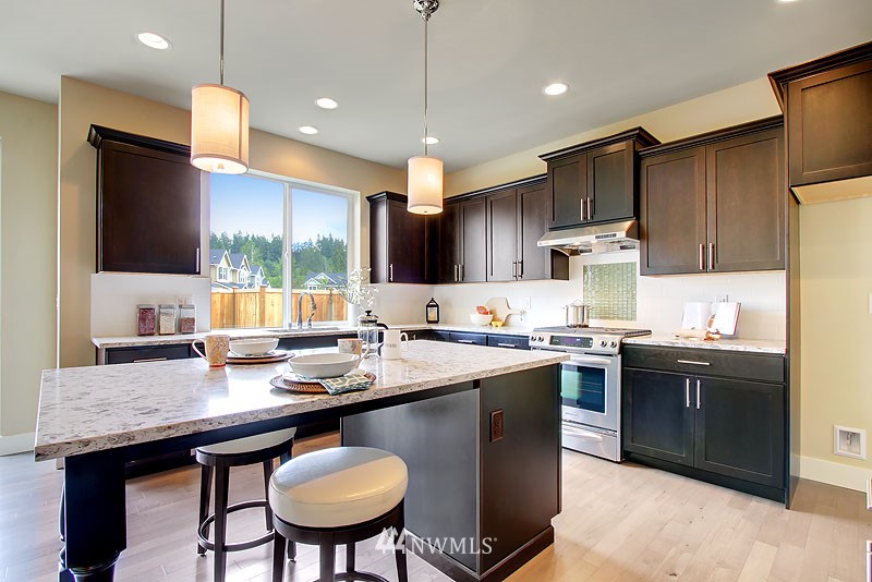 16811 37th Drive Southeast Bothell, WA 98012 - Photo 6 of 16 Gallery Image 6
