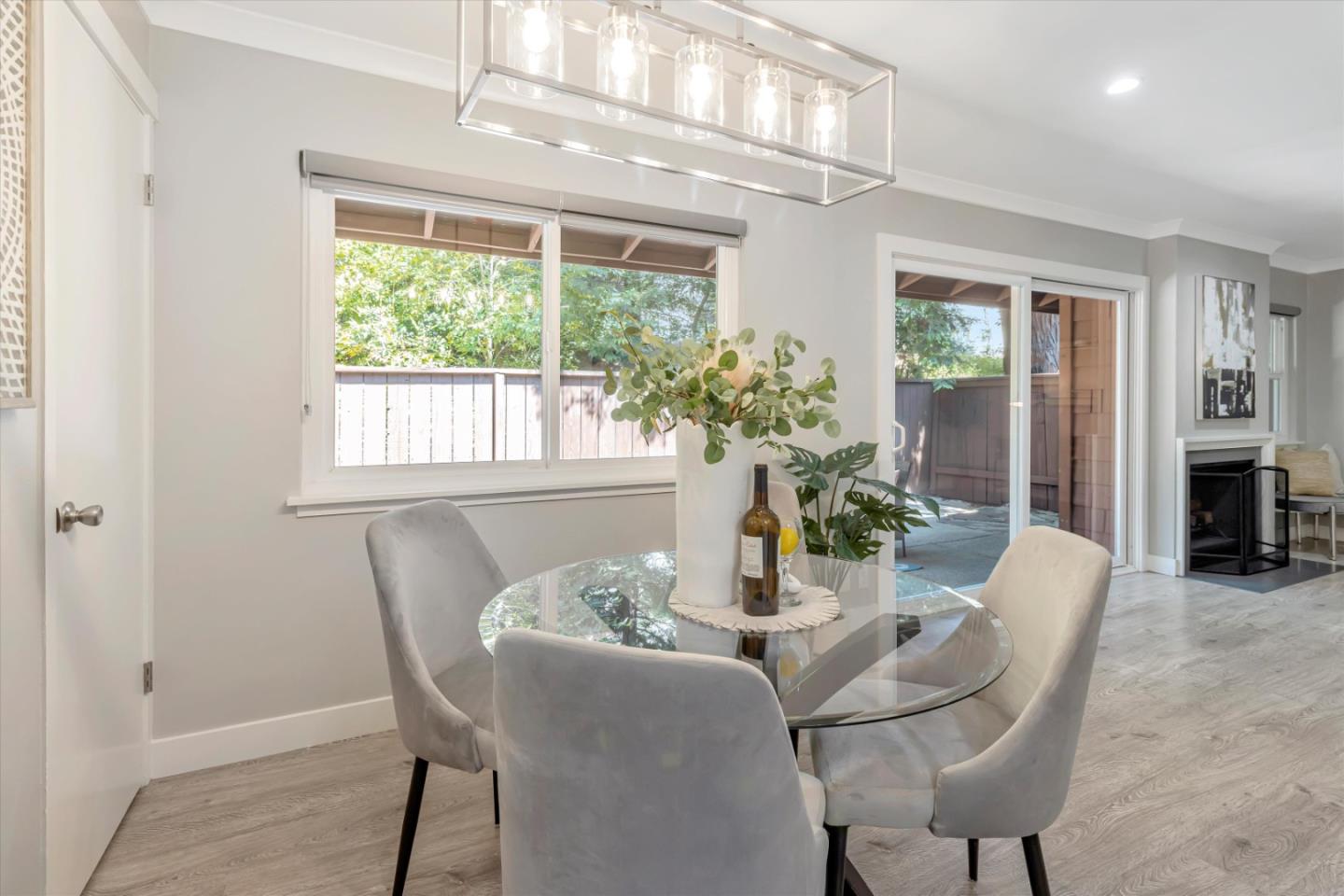 500 West Middlefield Road, Unit 100 Mountain View, CA 94043 - Photo 18 of 47 a dining room with furniture and window
