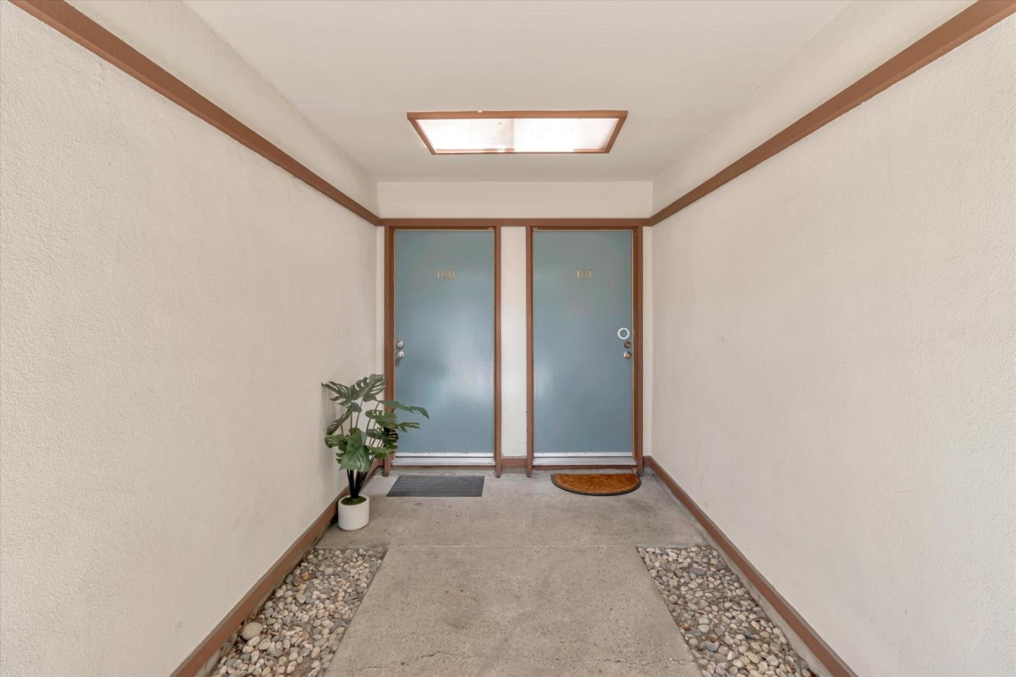 500 West Middlefield Road, Unit 100 Mountain View, CA 94043 - Photo 4 of 47 a view of entryway