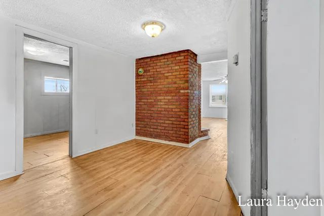 $79,999 | 525 South 1st Street, Edmore, MI 48829