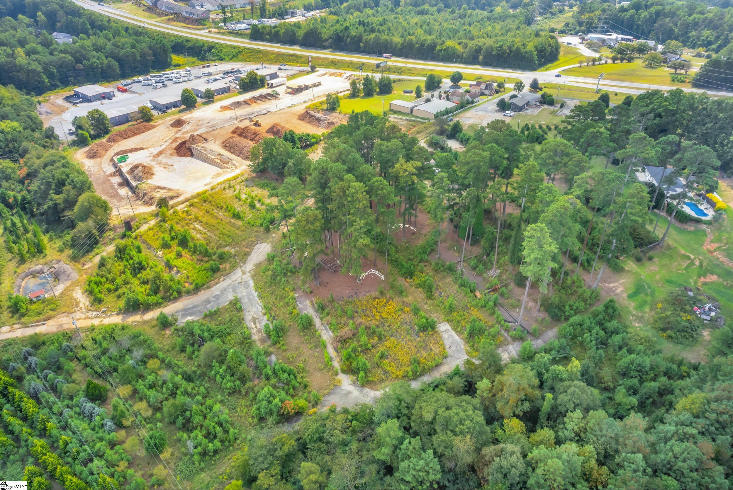 121 Bracken Lane Easley, SC 29642 - Photo 11 of 27