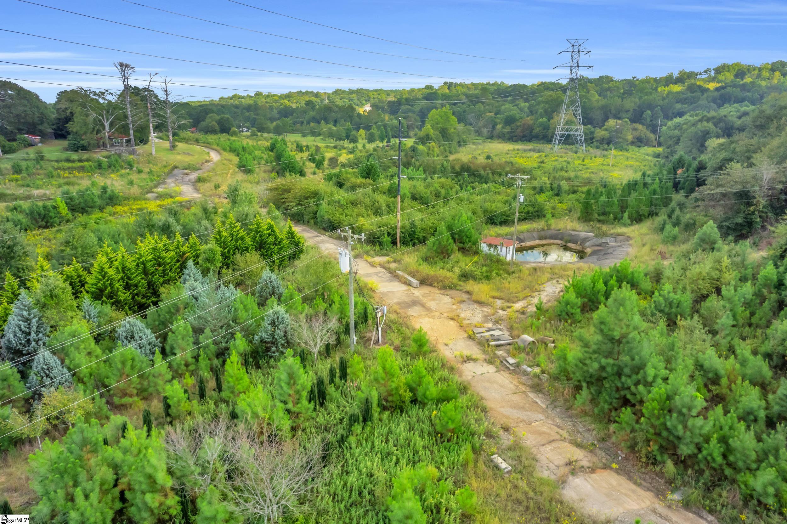 121 Bracken Lane Easley, SC 29642 - Photo 17 of 27