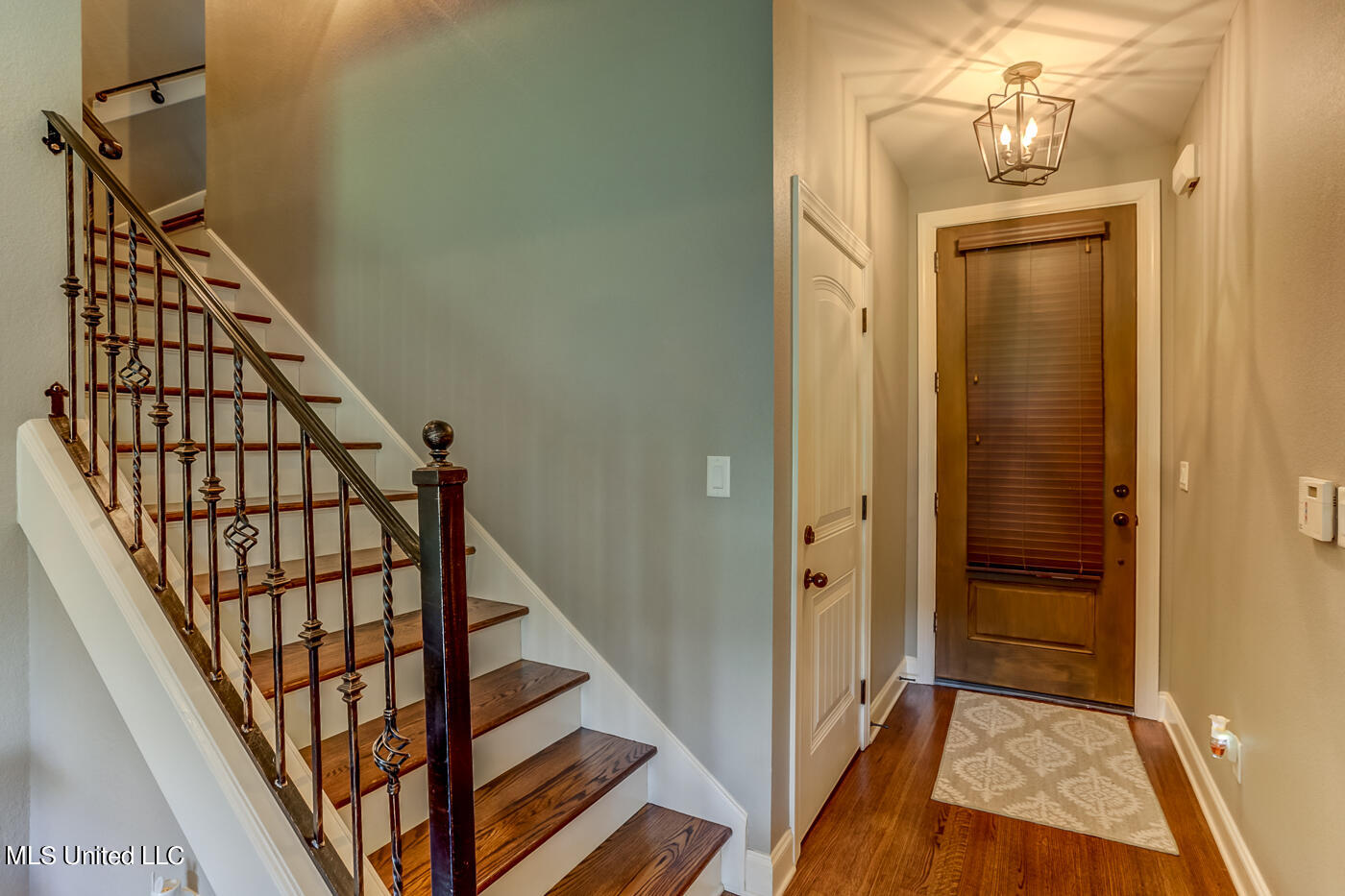 4697 Riva Ridge Drive Olive Branch, MS 38654 - Photo 3 of 16 G22A2396_397_398_399_400