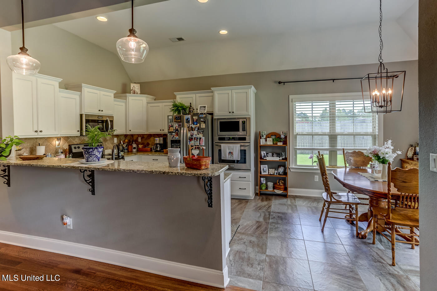 4697 Riva Ridge Drive Olive Branch, MS 38654 - Photo 6 of 16 G22A2481_2_3_4_5
