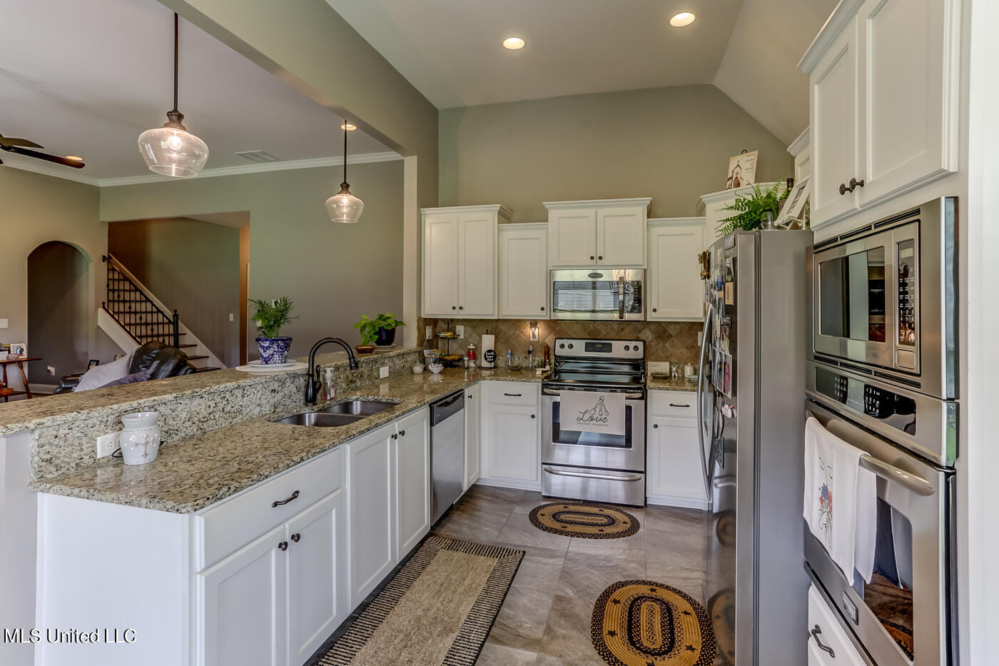 4697 Riva Ridge Drive Olive Branch, MS 38654 - Photo 8 of 16 G22A2491_2_3_4_5