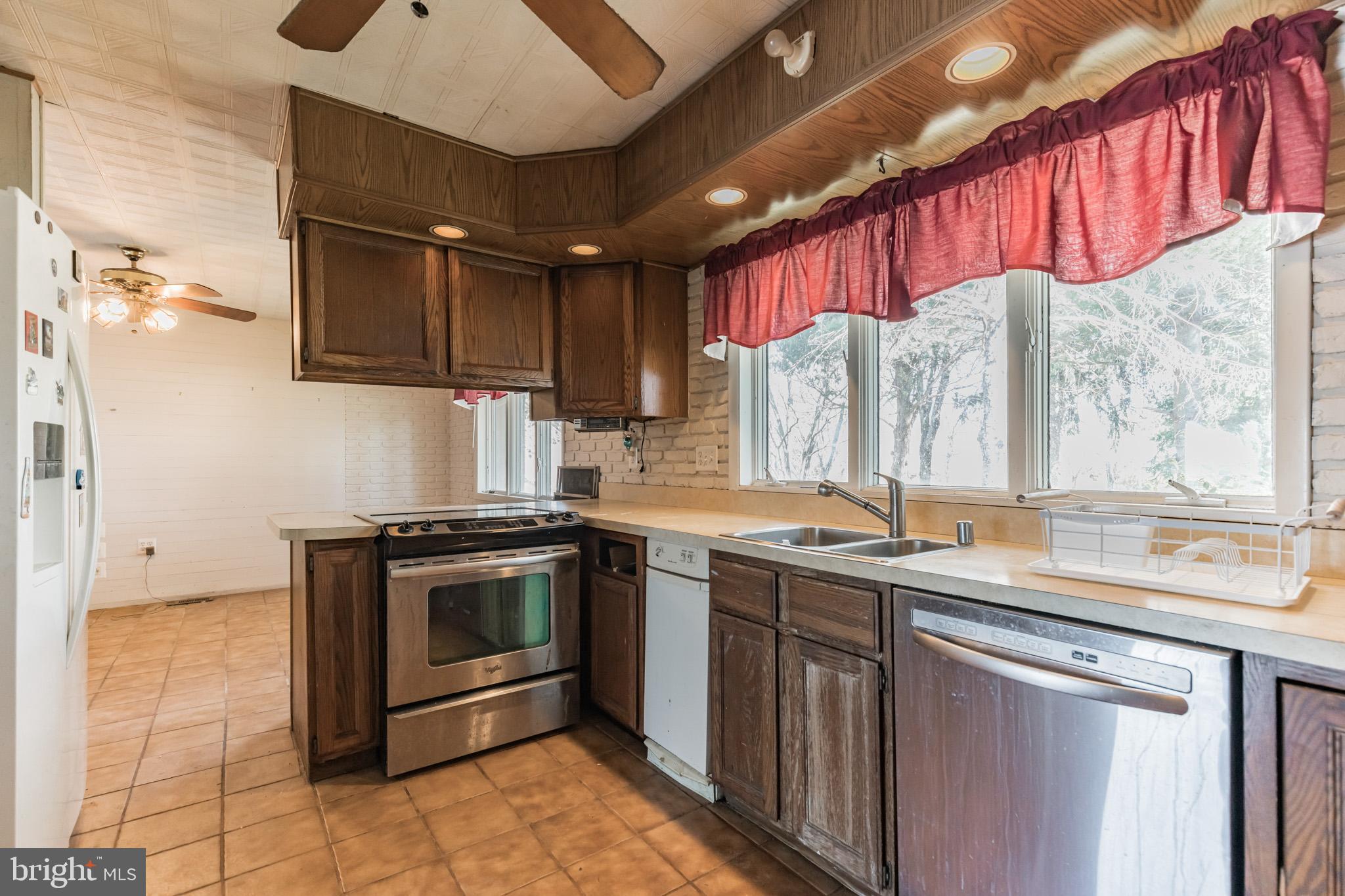 5113 Kings Road St. Leonard, MD 20685 - Photo 18 of 41 Gallery Image 18