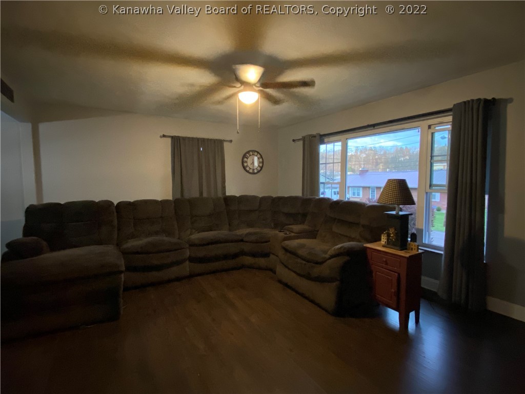 231 Walters Street Ripley, WV 25271 - Photo 5 of 23 Gallery Image 5