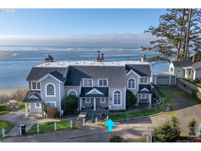 $689,000 | 1060 1st Street West, Tillamook, OR 97141