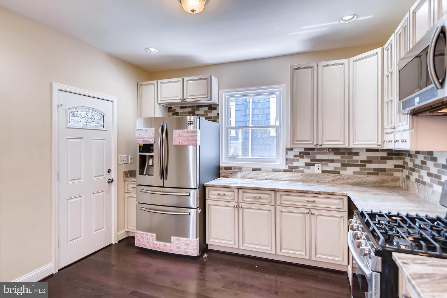 3203 Dorchester Road Baltimore, MD 21215 - Photo 2 of 27 Gallery Image 2
