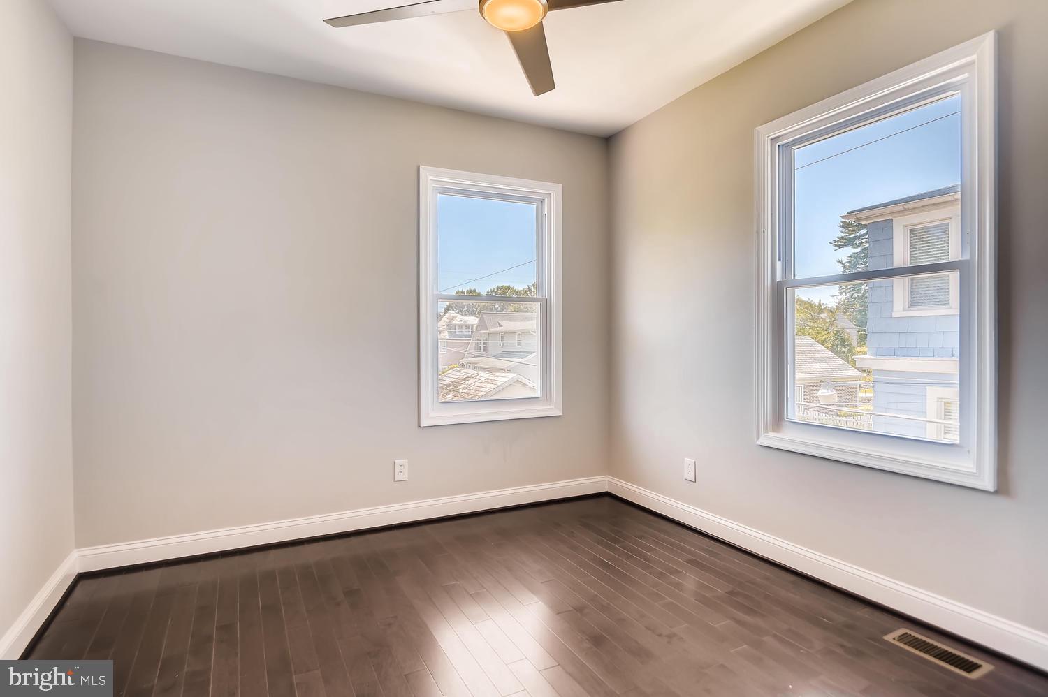 3203 Dorchester Road Baltimore, MD 21215 - Photo 15 of 27 Gallery Image 15